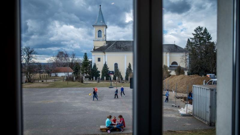 A Népszava által közzétett hír szerint egy iskolai 