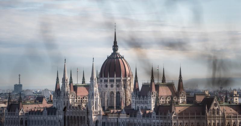 A Fidesz benyújtotta az Alaptörvény tizenötödik módosítási javaslatát.