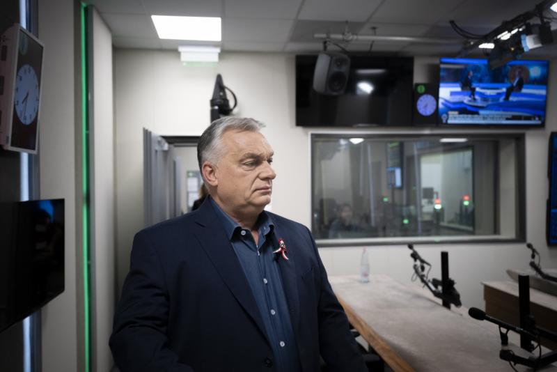 Orbánt nem igazán foglalkoztatják azok az okok, amelyek miatt a magyar gazdaság borzalmas teljesítményt mutatott.