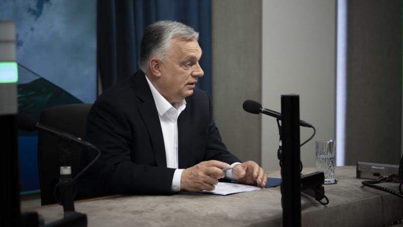 Orbán: 2025-ben is kedvező időszakra számítok

Orbán Viktor kijelentette, hogy 2025-ben is pozitív várakozásokkal tekint a jövő elé. A miniszterelnök optimizmusának hangot adva úgy véli, hogy az elkövetkező év számos lehetőséget tartogat majd az ország sz