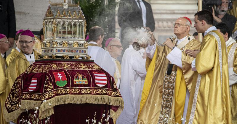 A pápaválasztás során Erdő Péter esélyeit jelentősen befolyásolja, hogy bíborosi hivatala alatt több mint egymillió ember távolodott el a magyar katolikus egyháztól.