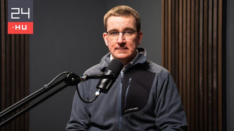 Rácz András: A magyar hírszerzés Kárpátalján orosz kémkedés gyanújával

Az orosz kémkedés gyanúja Kárpátalján egyre inkább a figyelem középpontjába kerül, és a magyar hírszerzés szerepe is felmerül a kérdéskörben. A helyzet bonyolult, hiszen a térség geop