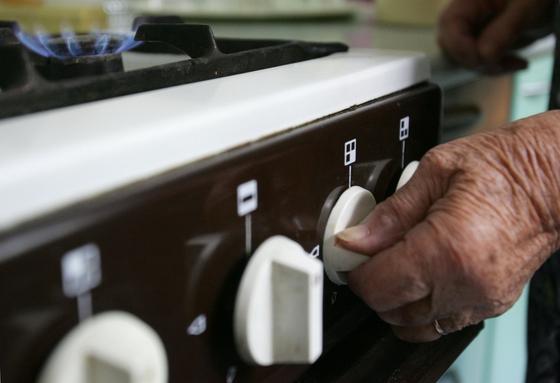 A Népszava legfrissebb jelentései alapján arra a következtetésre jutottak, hogy a gázszámlákon szereplő rezsimegtakarítások csupán illúziók. A pénzügyi elemzések azt mutatják, hogy a valóságban a megspórolt összegek nem tükrözik a valós helyzetet, így a f