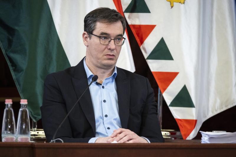 Karácsony Gergely felszólította Ursula von der Leyent, hogy az Európai Bíróság sürgősen állítsa le az átláthatósági törvény végrehajtását.