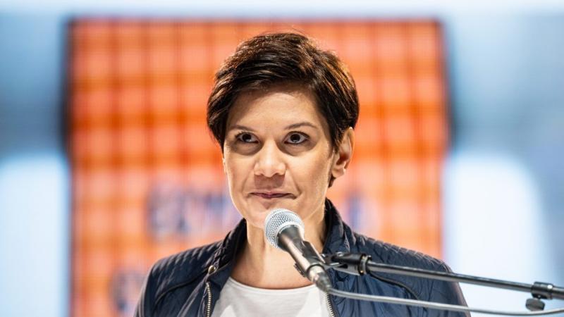 A Harcosok Klubjának toborzási folyamata során érdemes figyelembe venni a putyini módszerek sajátos elemeit. A célzott kommunikáció, a közösségi érzés erősítése és a tagok elköteleződésének fokozása mind hozzájárulhat a szervezet sikeréhez. A toborzás nem