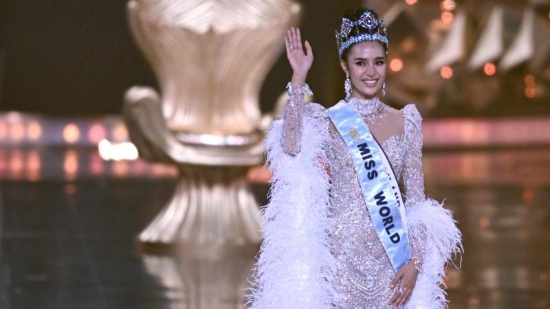 Miss World 2025: A thaiföldi szépség nyerte el a világ legszebbje címét.