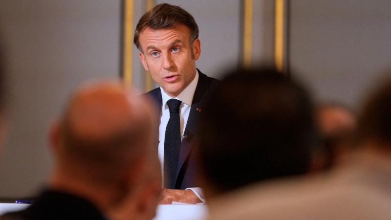 Macron Grönlandra utazik, hogy kifejezze Európa eltökéltségét Trump irányába.