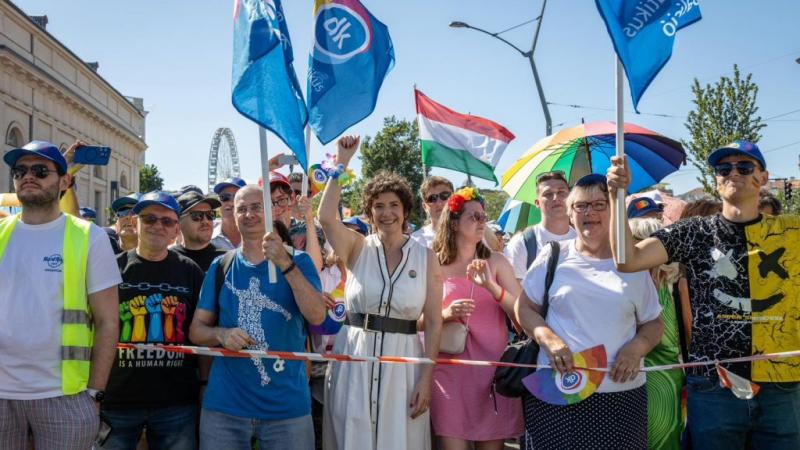 Dobrev Klára ellen eljárás megkezdése várható, mivel részt vett a Pride rendezvényen. Nyugodt körülmények között zajlik a helyzet megítélése.