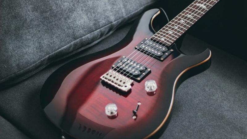 A Vág-völgyi Mészáros-pékség vezetője 70 millió forintos támogatást nyert el gitároktatás céljából.