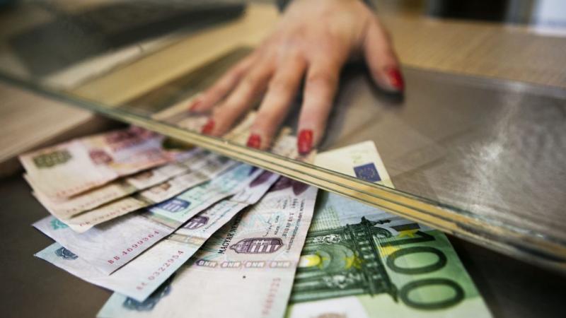 A magyarok bankszámláinak egy jelentős hányada már külföldi pénzintézeteknél helyezkedik el.