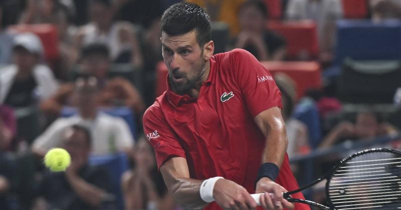 Novak Djokovics már biztosította helyét az elődöntőben Sanghajban.