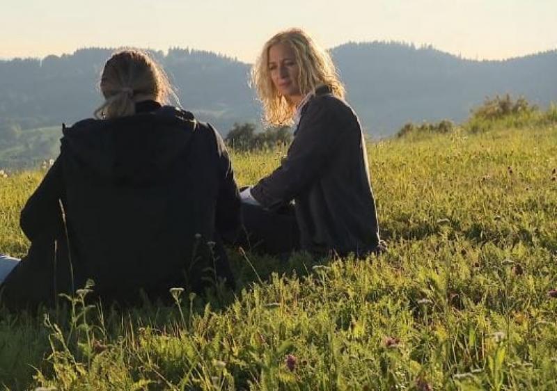 Juhász Péter Pál áldozata alapján most új lehetőségek nyílnak meg azok előtt, akik eddig hallgattak, és talán most bátorságot merítenek, hogy végre kifejezzék a véleményüket.