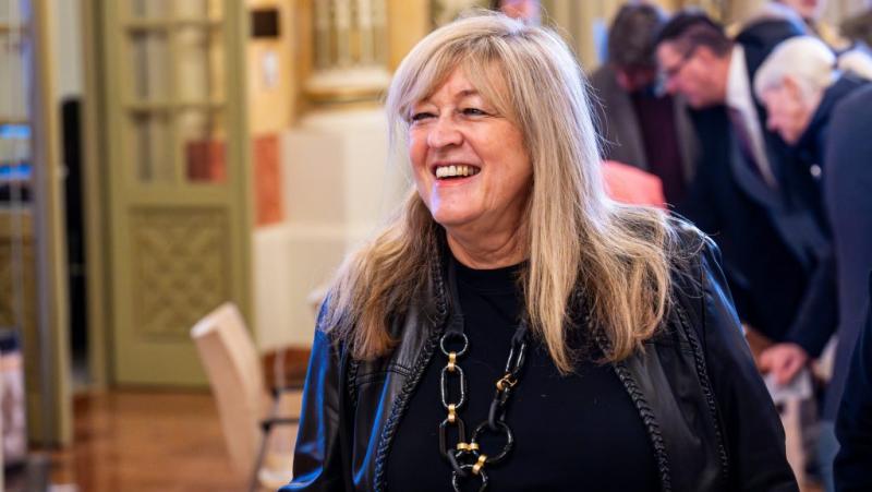 Schmidt Mária finoman, de határozottan figyelmeztette Dobrev Klárát, a DK elnökét, jelezve, hogy a politikai helyzet komoly következményekkel járhat.