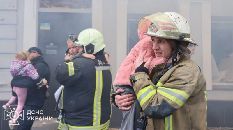Harkiv városának óvodáját orosz támadás érte - Zelenszkij megrázó fotókat osztott meg az esetről.