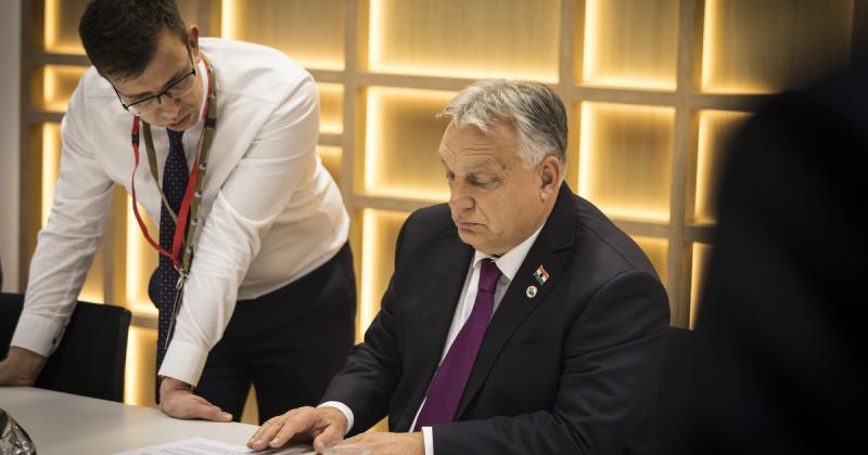 Orbán Viktor megjegyzése szerint nem a véletlen műve, hogy feszültségek alakultak ki Ukrajnával.