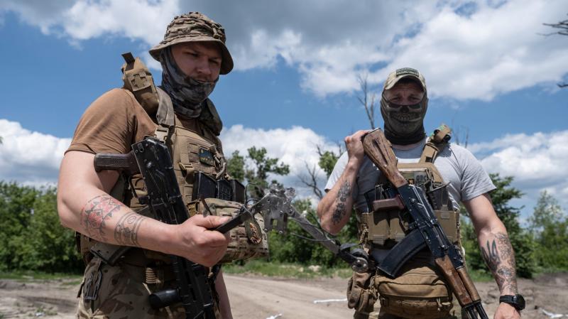 Az ukrán fegyveres erők soraiban jelentős csökkenés tapasztalható: a hadköteles korú lakosság egynegyede már nem állítható hadrendbe.