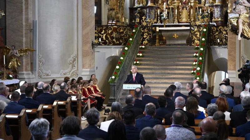 A Direkt36 cikkében Orbán Viktor saját szavaival magyarázta el, miért vélte előnyös döntésnek, hogy a mag...